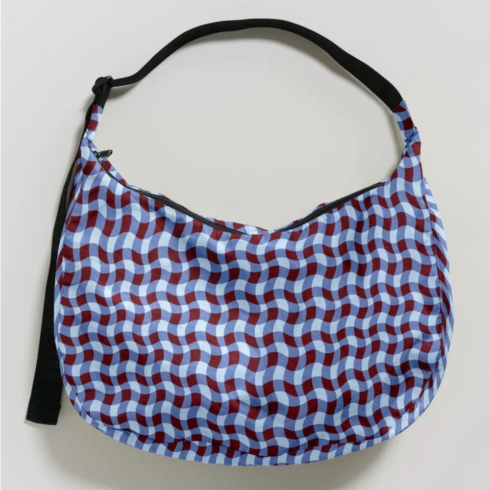 RARE 💙💜🤎 NWT Baggu Large Crescent Bag in Wavy Gingham